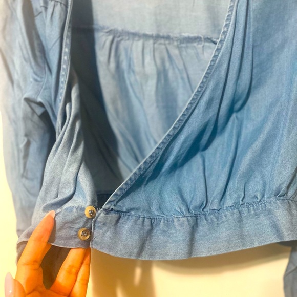 Top, waist/cropped length, new. - Picture 3 of 4